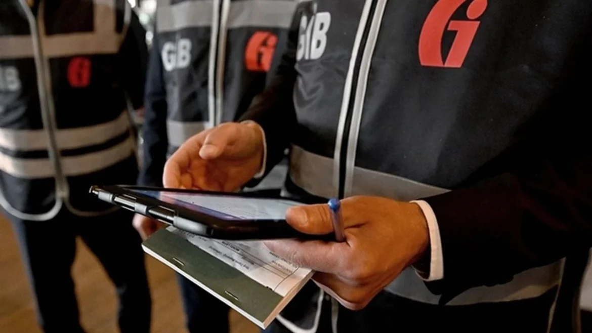 Maliye’den Yüksek Gelirli 16 Bin 300 Mükellefe Vergi Uyarısı